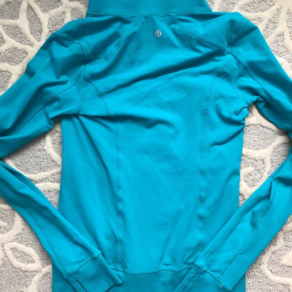 Lululemon In stride jacket - Picture 8 of 8